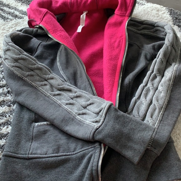 LULULEMON CABLEKNIT SCUBA HOODIE - Picture 8 of 9